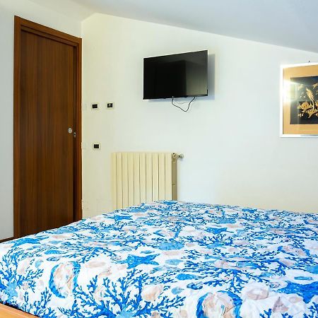 Appartamenti La Casina Porto Azzurro Kültér fotó