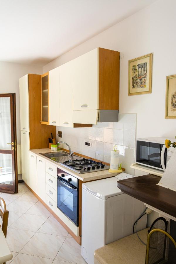 Appartamenti La Casina Porto Azzurro Kültér fotó